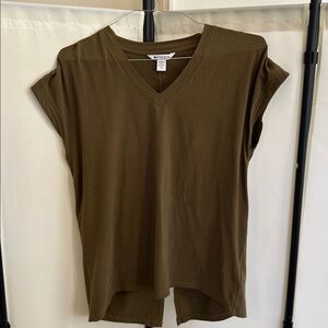 Athleta olive green V-Neck Tee